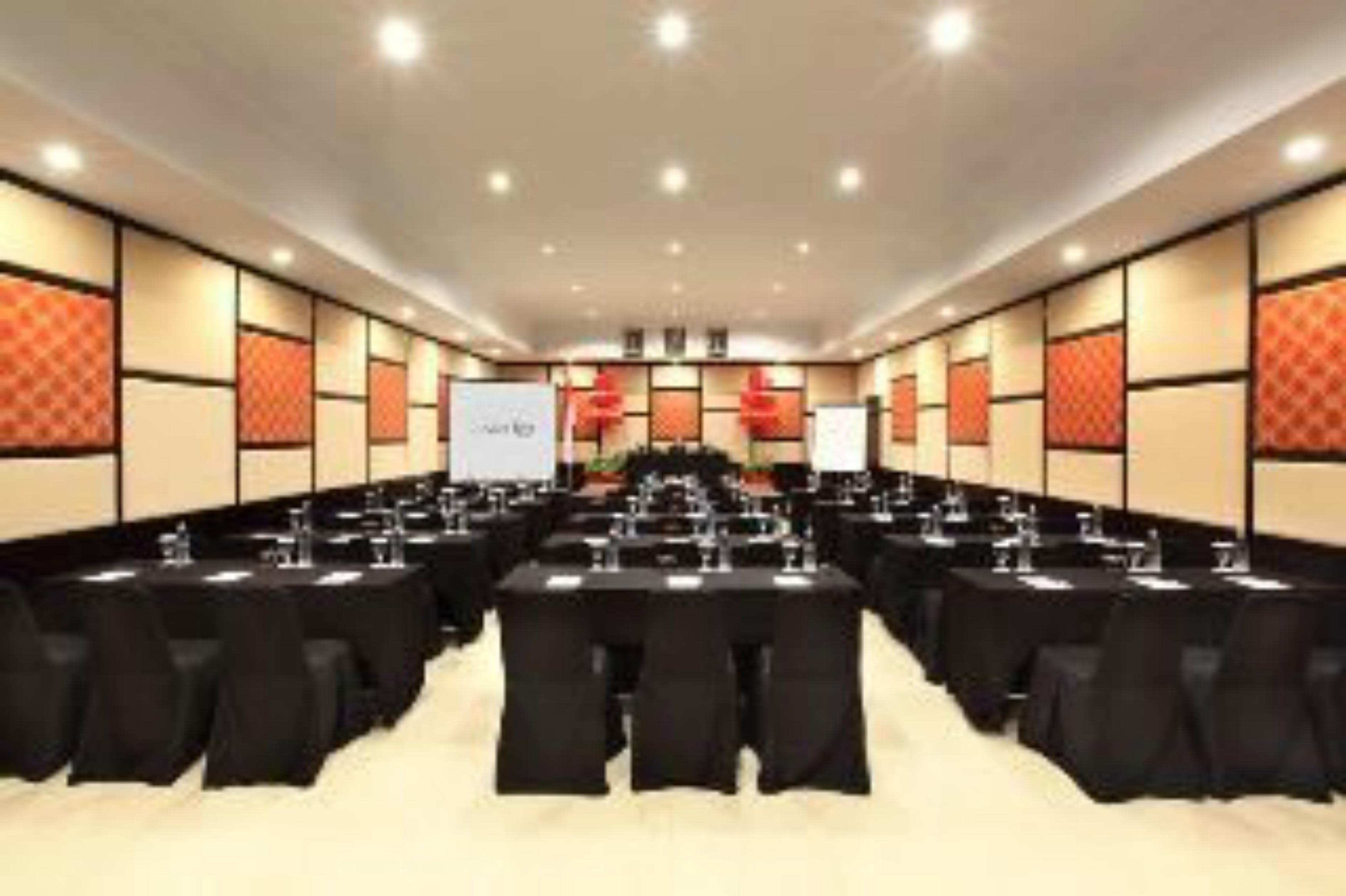 Adhi Jaya Hotel Kuta Lombok Εξωτερικό φωτογραφία