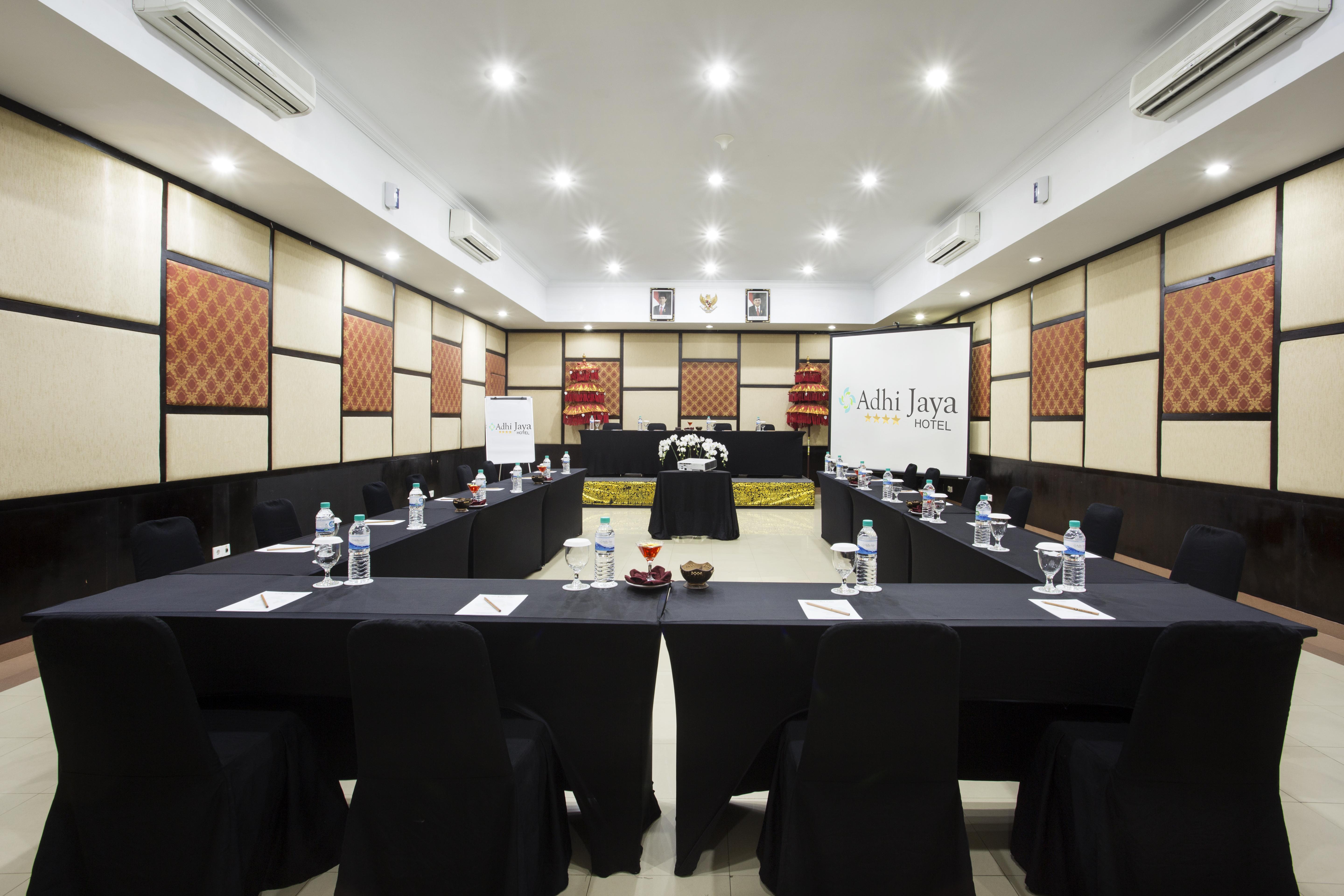 Adhi Jaya Hotel Kuta Lombok Εξωτερικό φωτογραφία