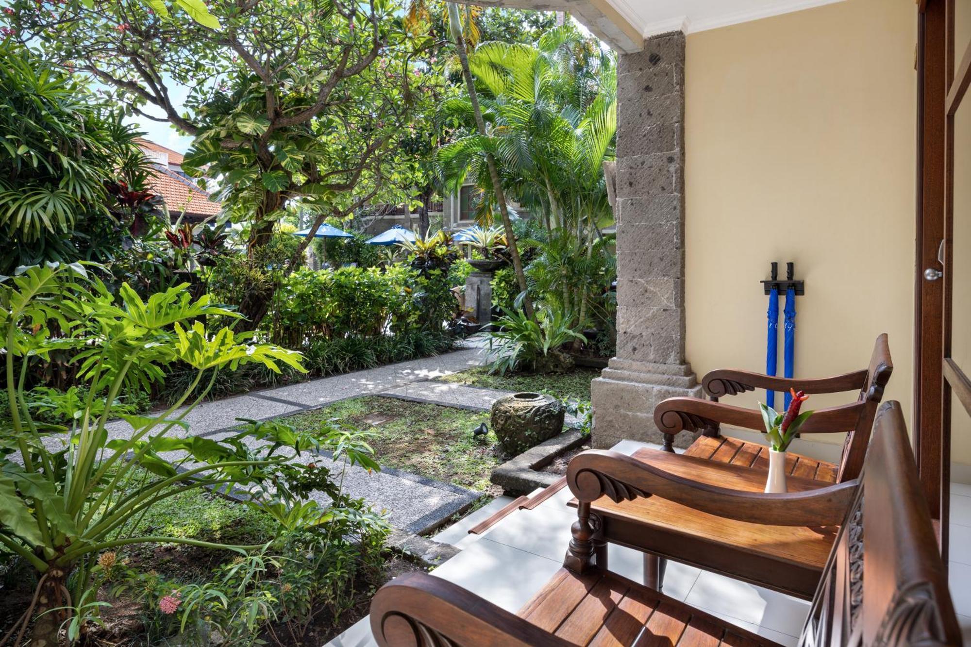 Adhi Jaya Hotel Kuta Lombok Εξωτερικό φωτογραφία