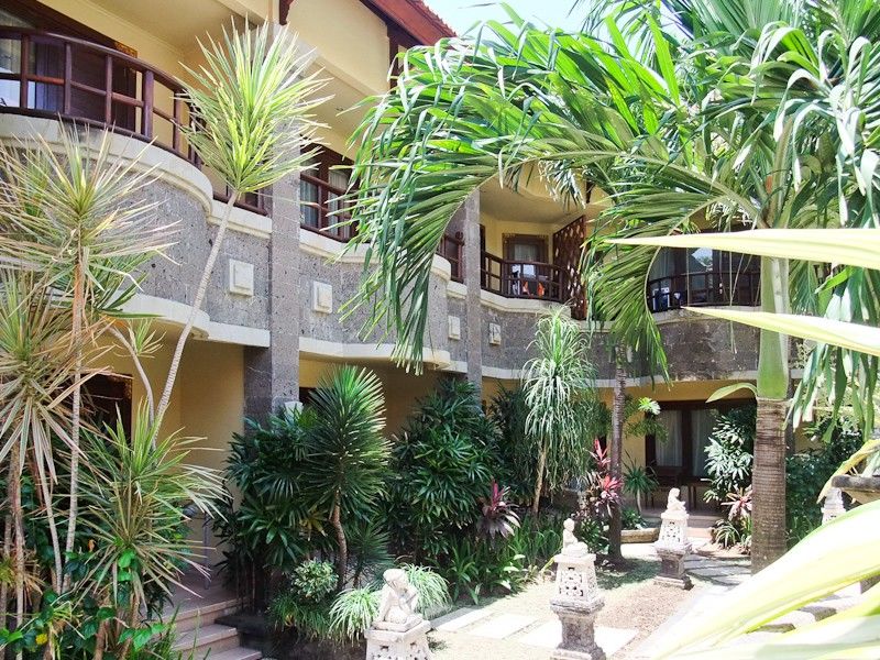 Adhi Jaya Hotel Kuta Lombok Εξωτερικό φωτογραφία